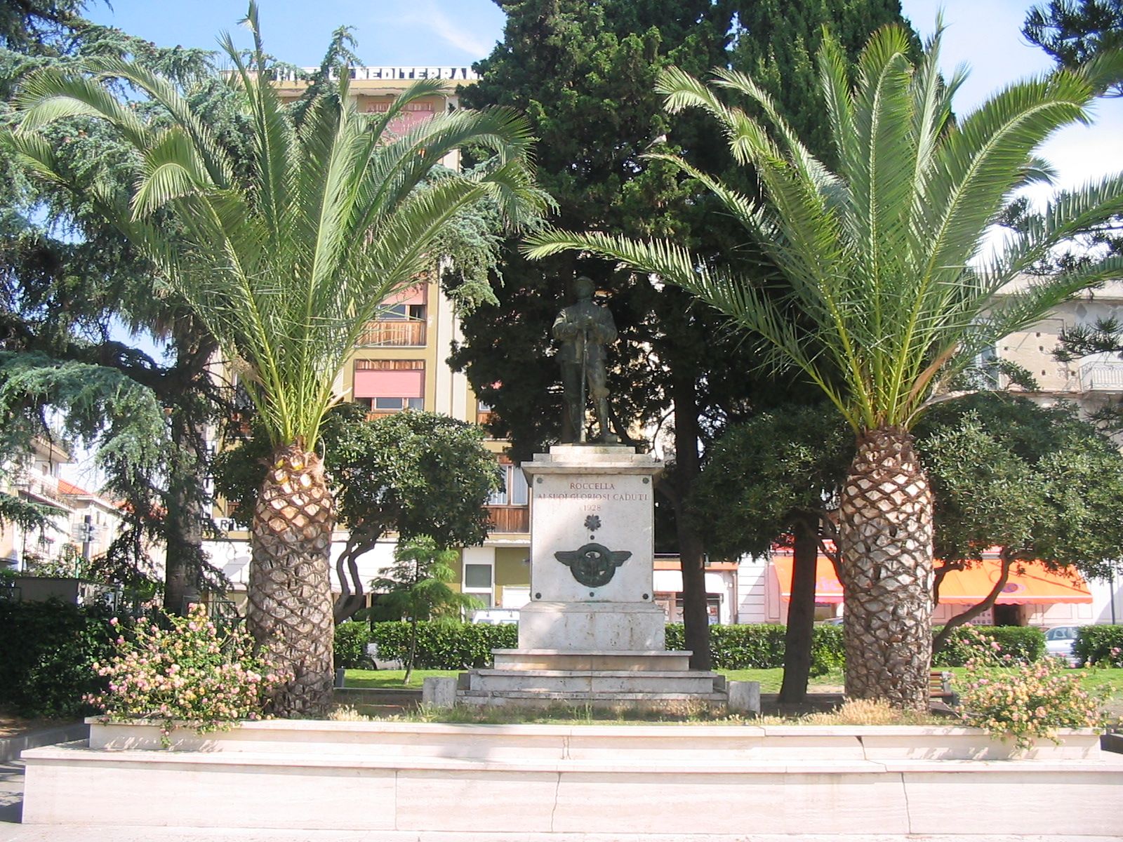 Monumento ai Caduti.